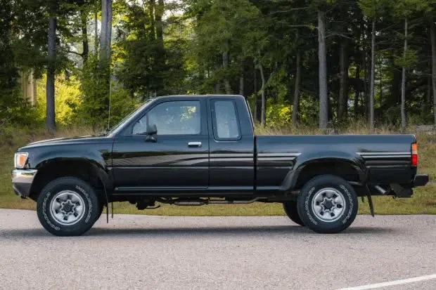 1991 Toyota Pickup Extra Cab Black 4x4, photo 3
