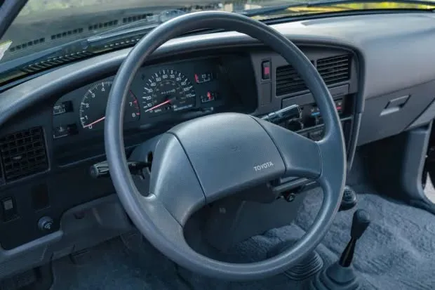 1991 Toyota Pickup Extra Cab Black 4x4, photo 7