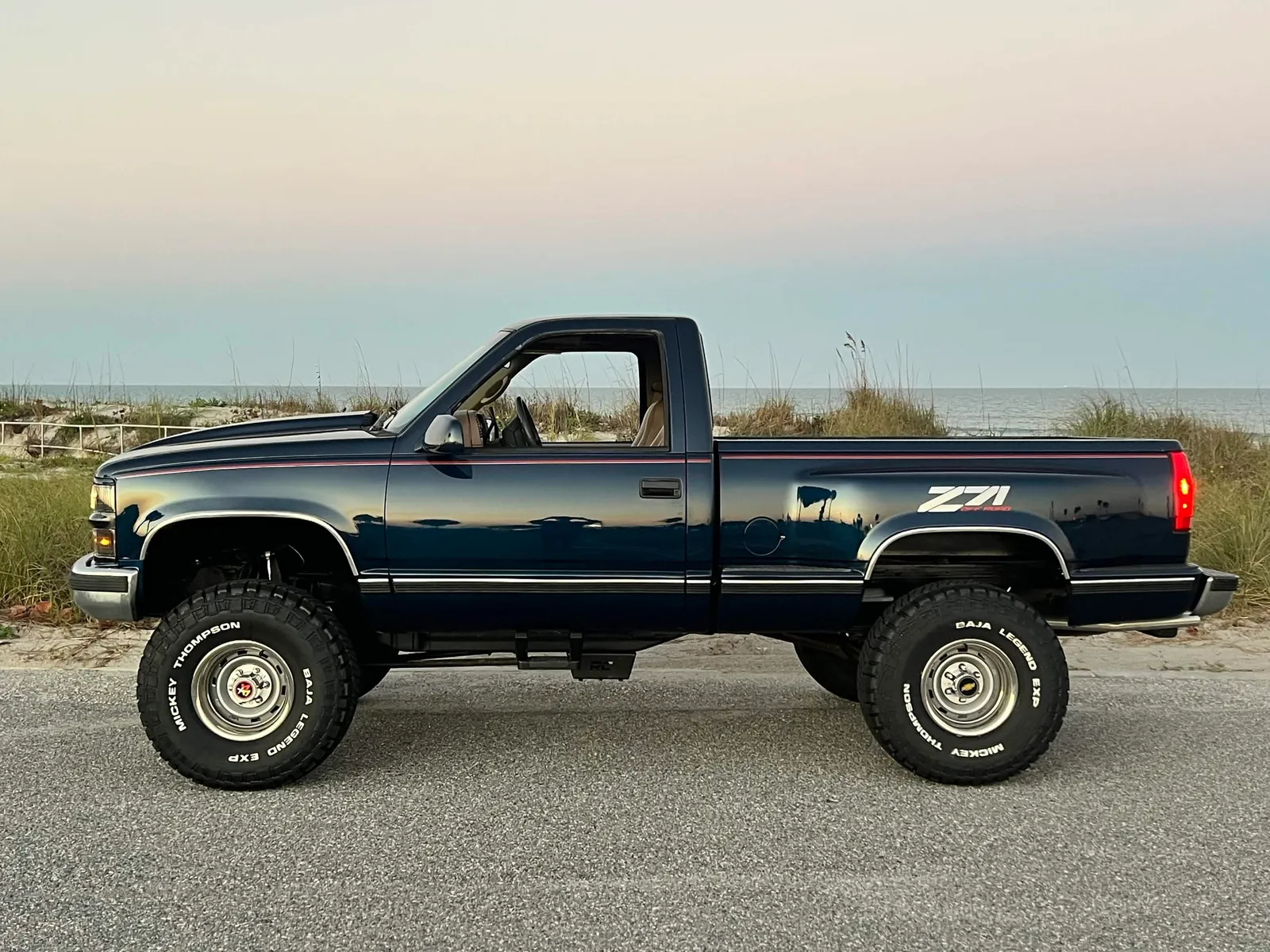 1995 Chevrolet K1500 Silverado Indigo Blue Lifted 4x4, photo 4
