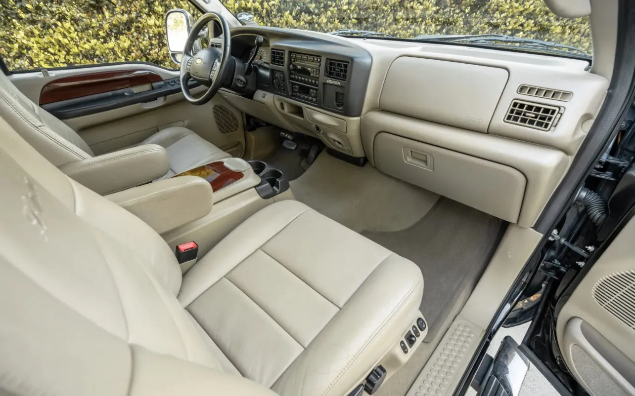 2005 Ford Excursion Limited, photo 6