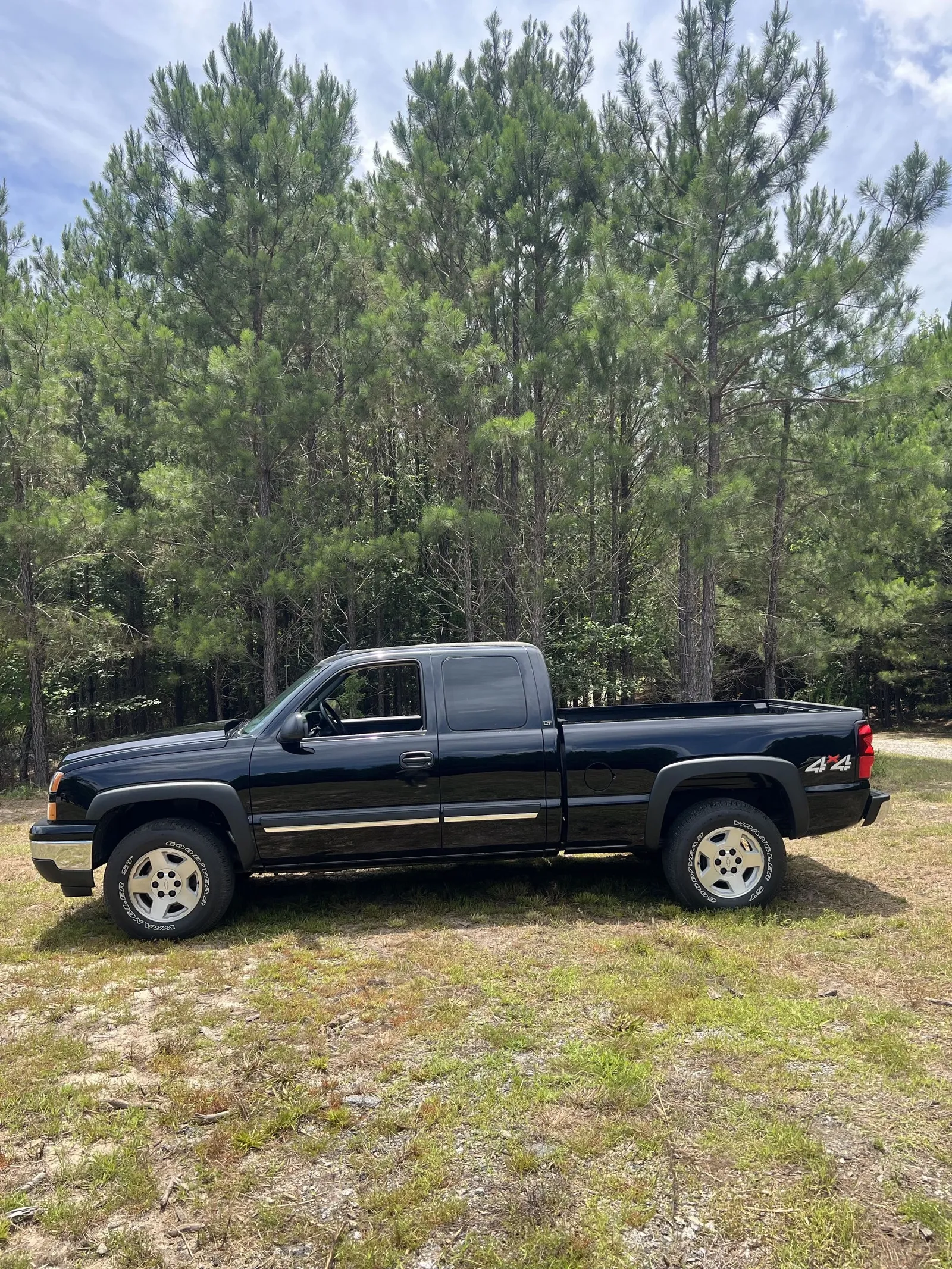 2007 Chevrolet Silverado 1500, photo 3